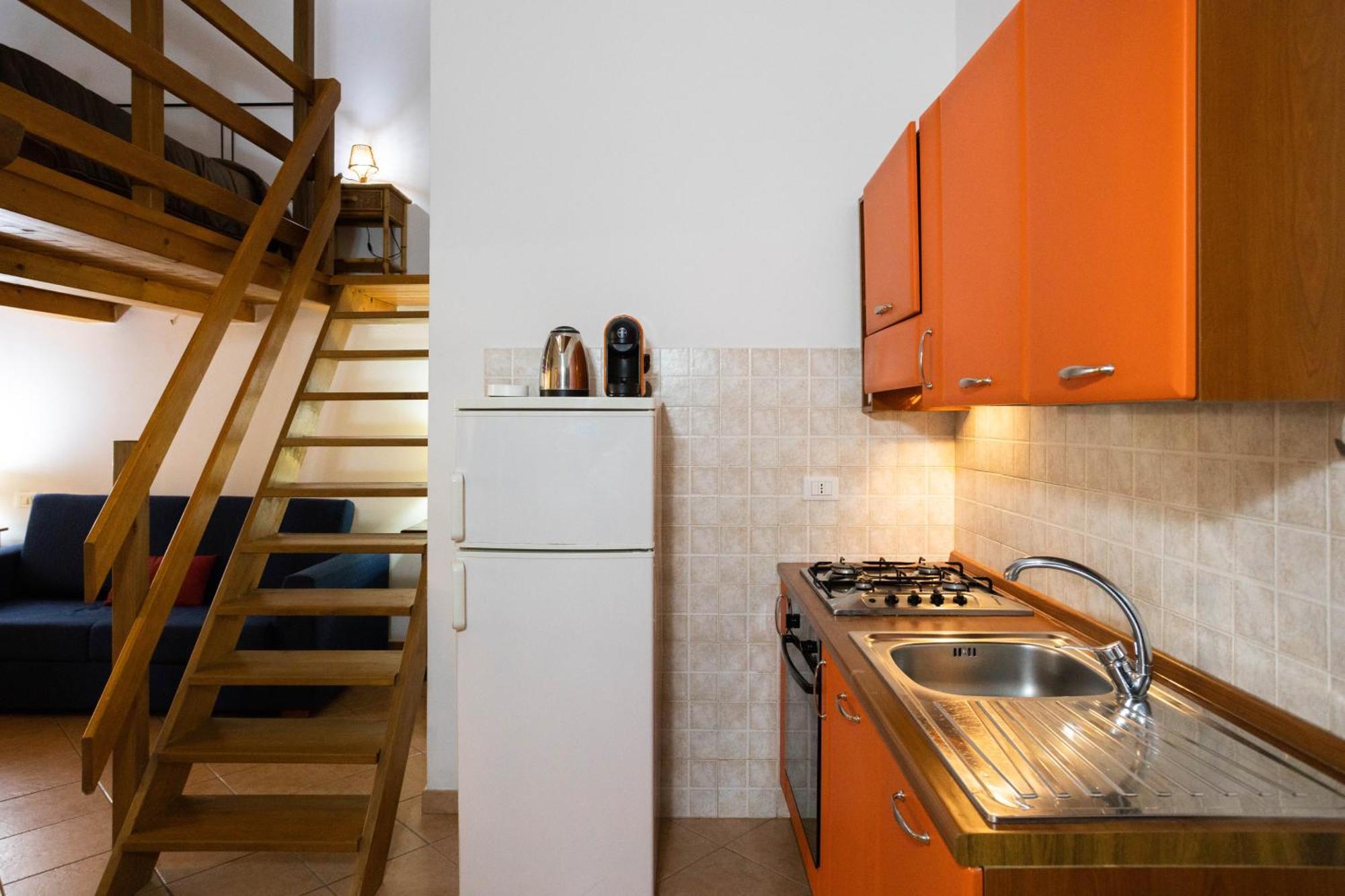 Hola Cathedral House Cadorna Apartment Palermo Bagian luar foto